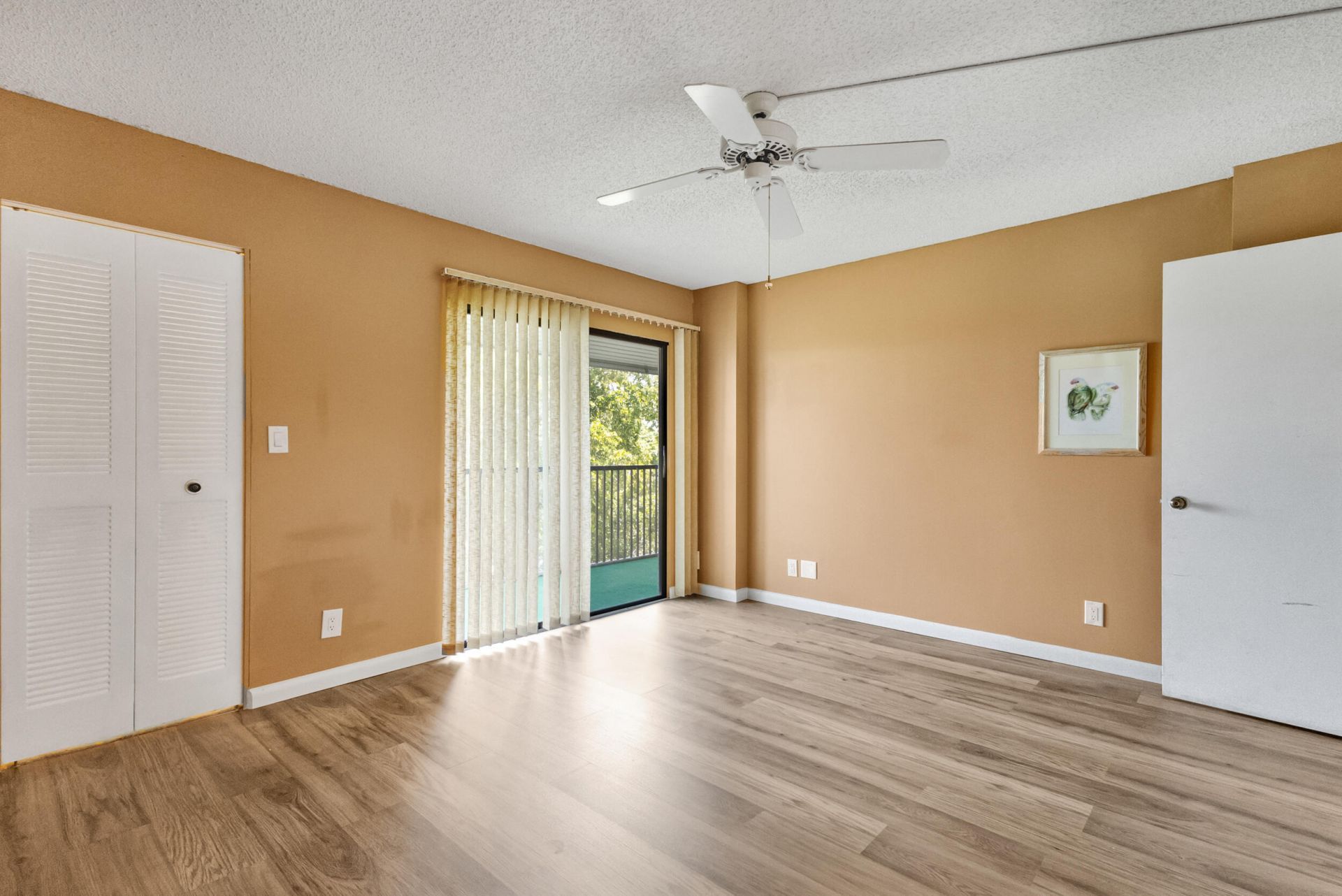 2209 S Cypress Bend Drive, Unit 507, Pompano Beach, FL 33069 Photo