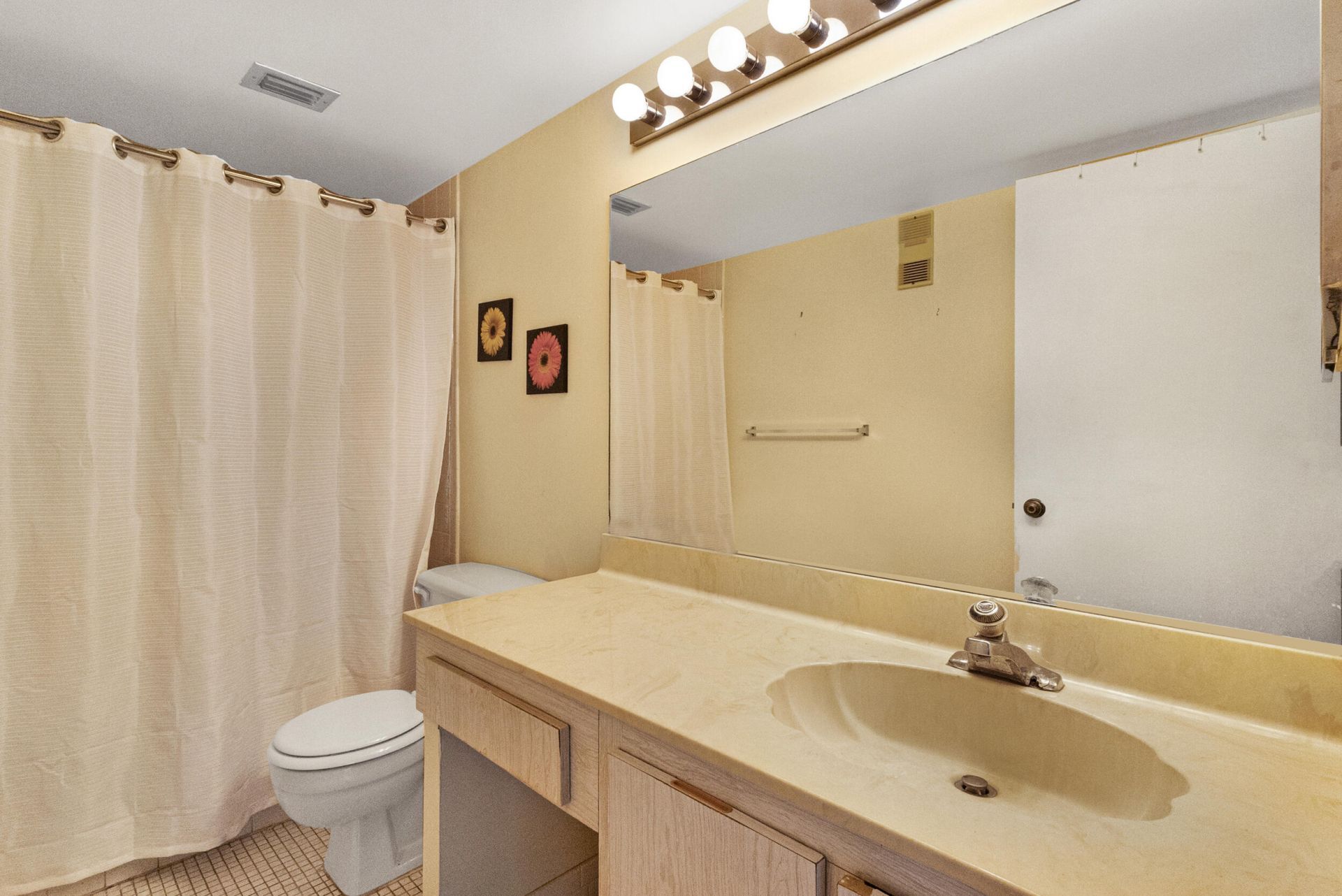 2209 S Cypress Bend Drive, Unit 507, Pompano Beach, FL 33069 Photo