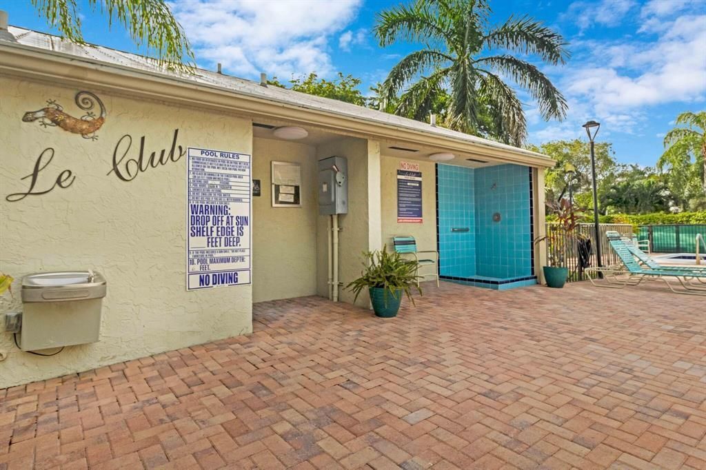 2209 S Cypress Bend Drive, Unit 507, Pompano Beach, FL 33069 Photo