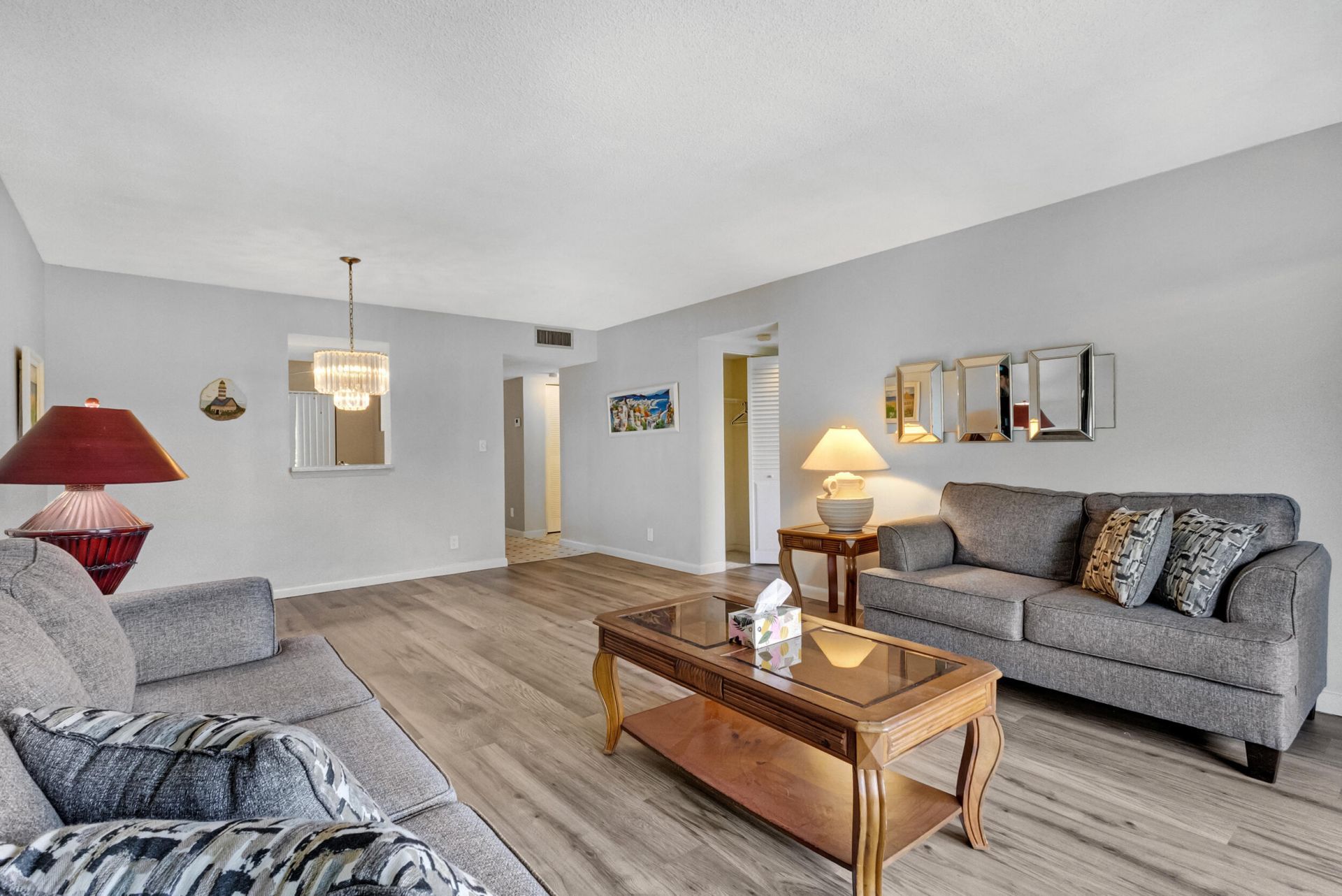 2209 S Cypress Bend Drive, Unit 507, Pompano Beach, FL 33069 Photo