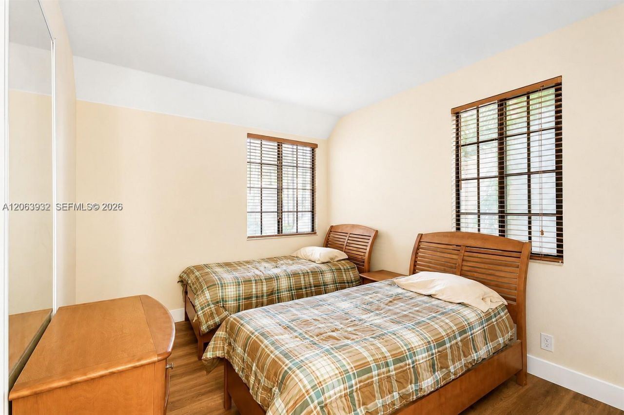 2703 Center Ct Dr, Unit 1-14, Weston, FL 33332 Photo