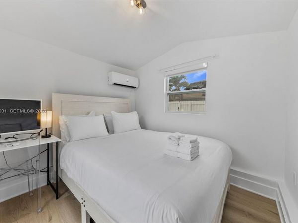 2946 SW 26th St , Unit 2, Miami, FL 33133