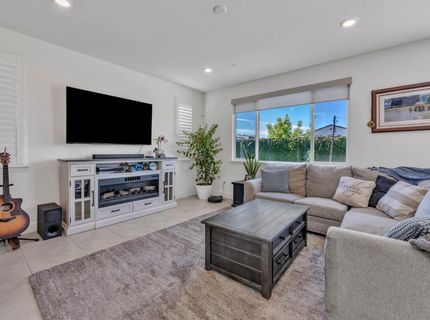4425 Sanderson Dr, Folsom, CA 95630 Photo