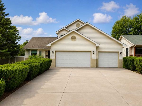 4602 Pierce Street NE, Columbia Heights, MN 55421
