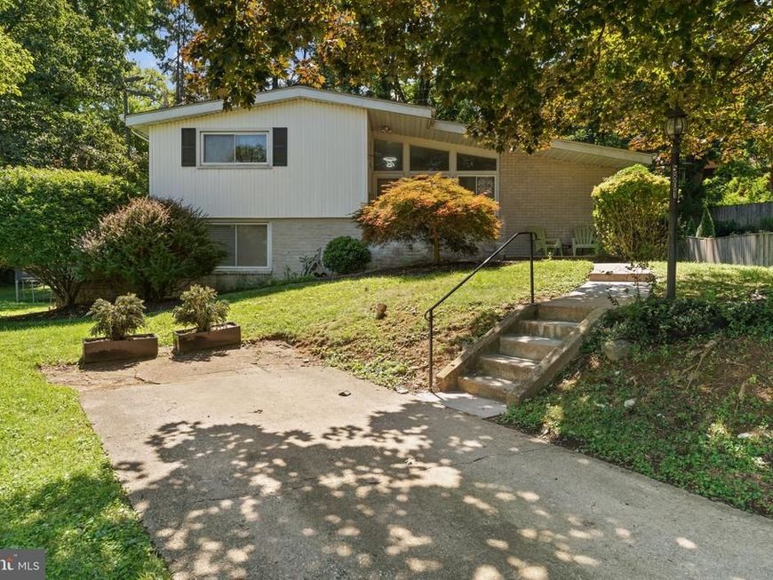 5801 Stuart Avenue, Baltimore, MD 21215 Main Photo