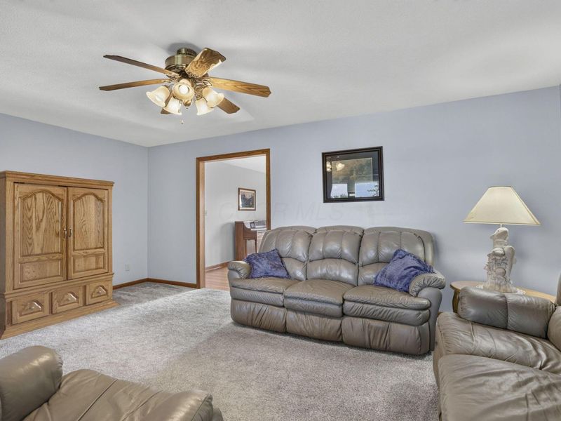 3151 Wall Street, Centerburg, OH 43011 Photo 14