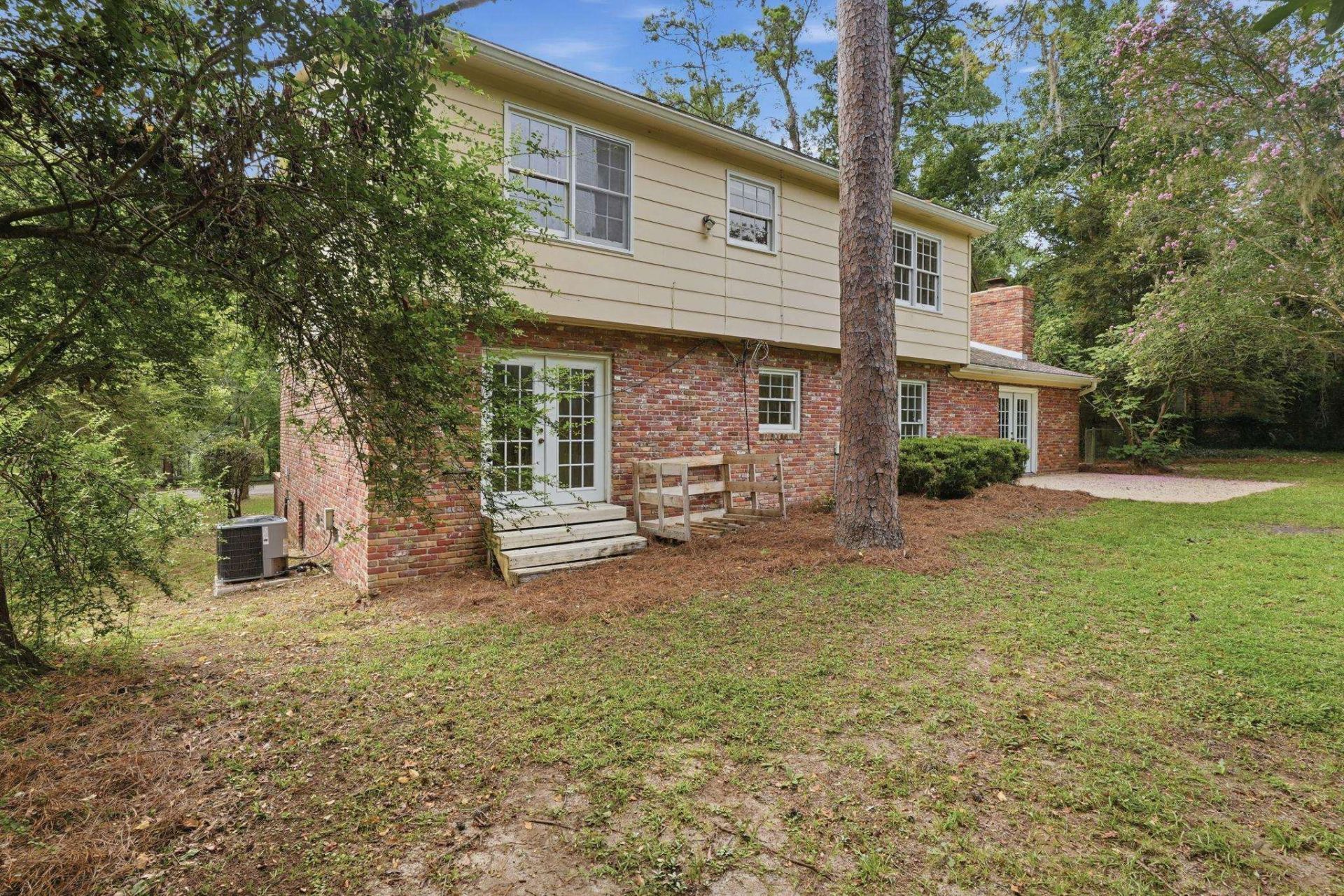 1302 San Luis Road, Tallahassee, FL 32304 Photo