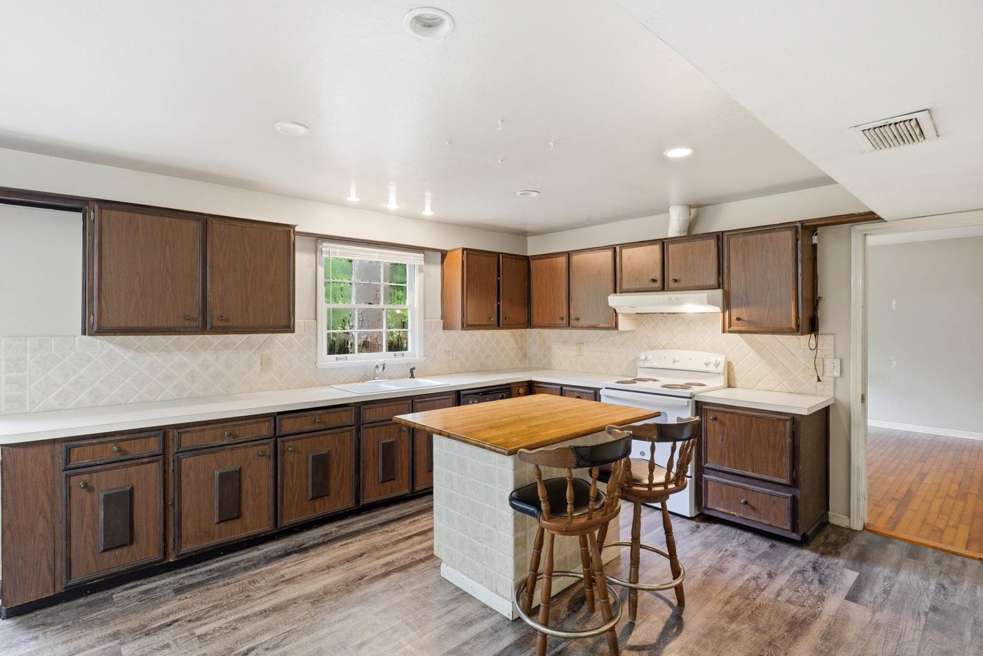1302 San Luis Road, Tallahassee, FL 32304 Photo