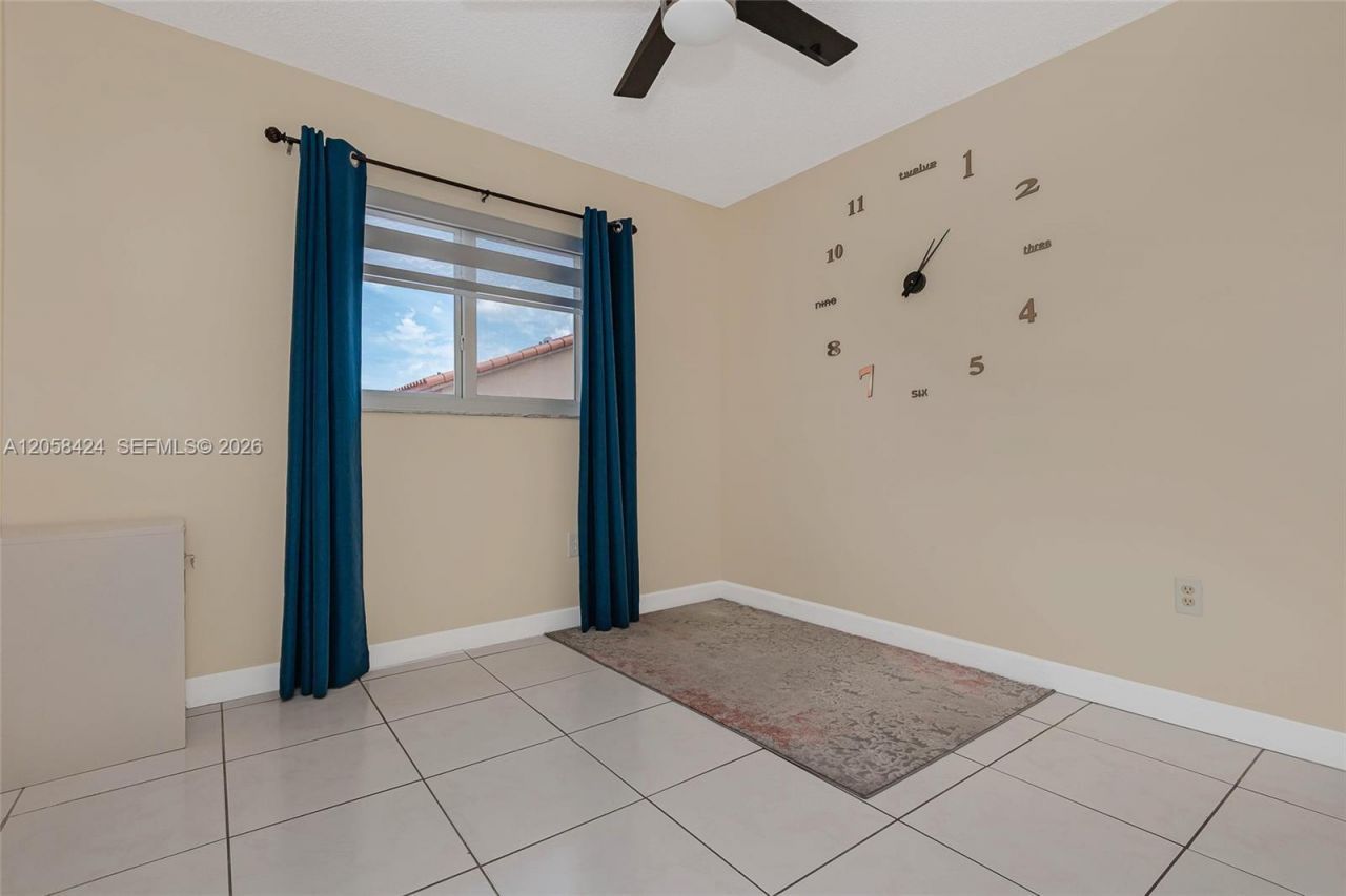 11559 SW 7th St, Sweetwater, FL 33174 Photo