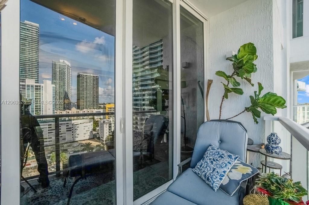 601 NE 27th St , Unit 1505, Miami, FL 33137 Photo