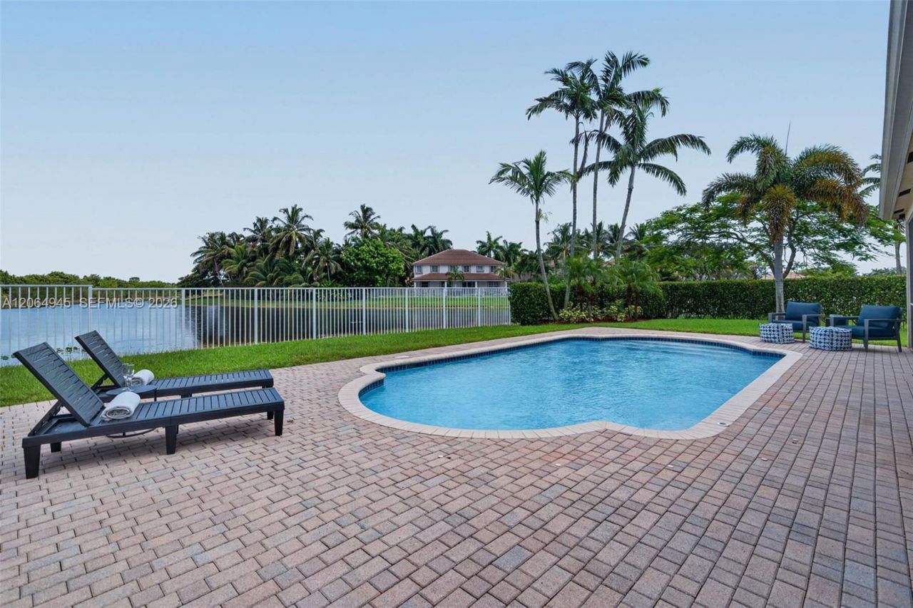1038 Lavender Cir, Weston, FL 33327 Photo
