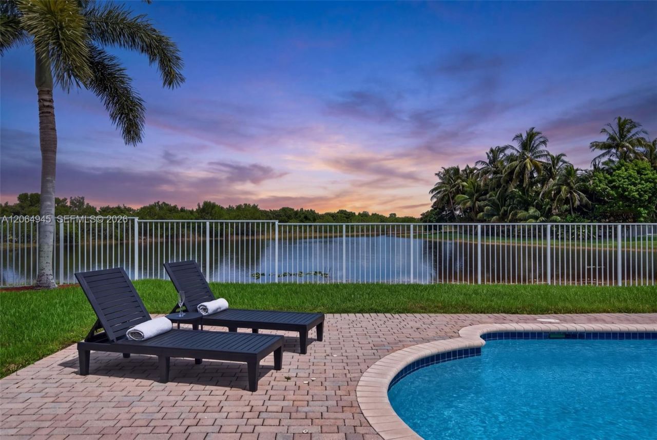 1038 Lavender Cir, Weston, FL 33327 Photo