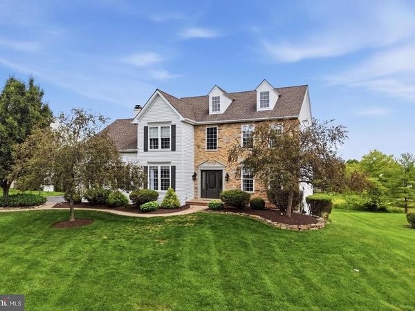 5266 WINDTREE DRIVE, DOYLESTOWN, PA 18902