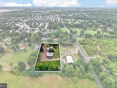 2114 STORE ROAD, SKIPPACK, PA 19474