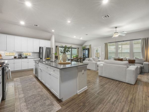 31752 Meander Ln, Bulverde, TX 78163