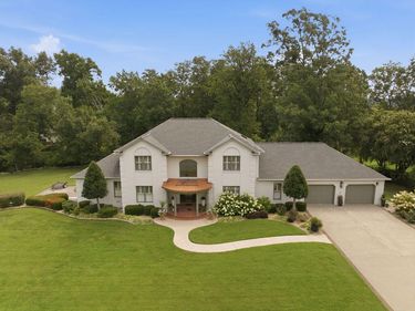 1533 Spring Creek Drive, Murray, KY 42071