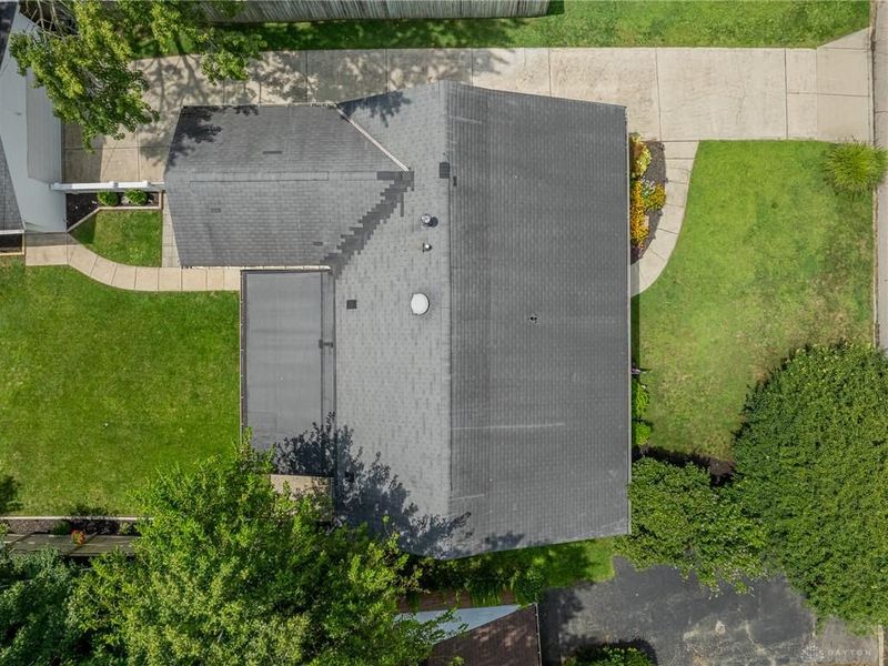 516 Earnshaw Drive, Kettering, OH 45429 Photo 16