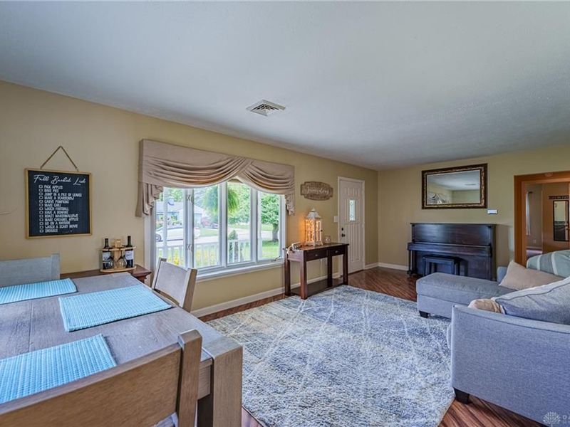 516 Earnshaw Drive, Kettering, OH 45429 Photo 24
