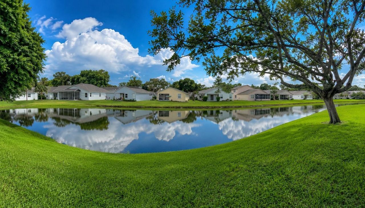 404 Harbour Pointe Way, Greenacres, FL 33413 Photo