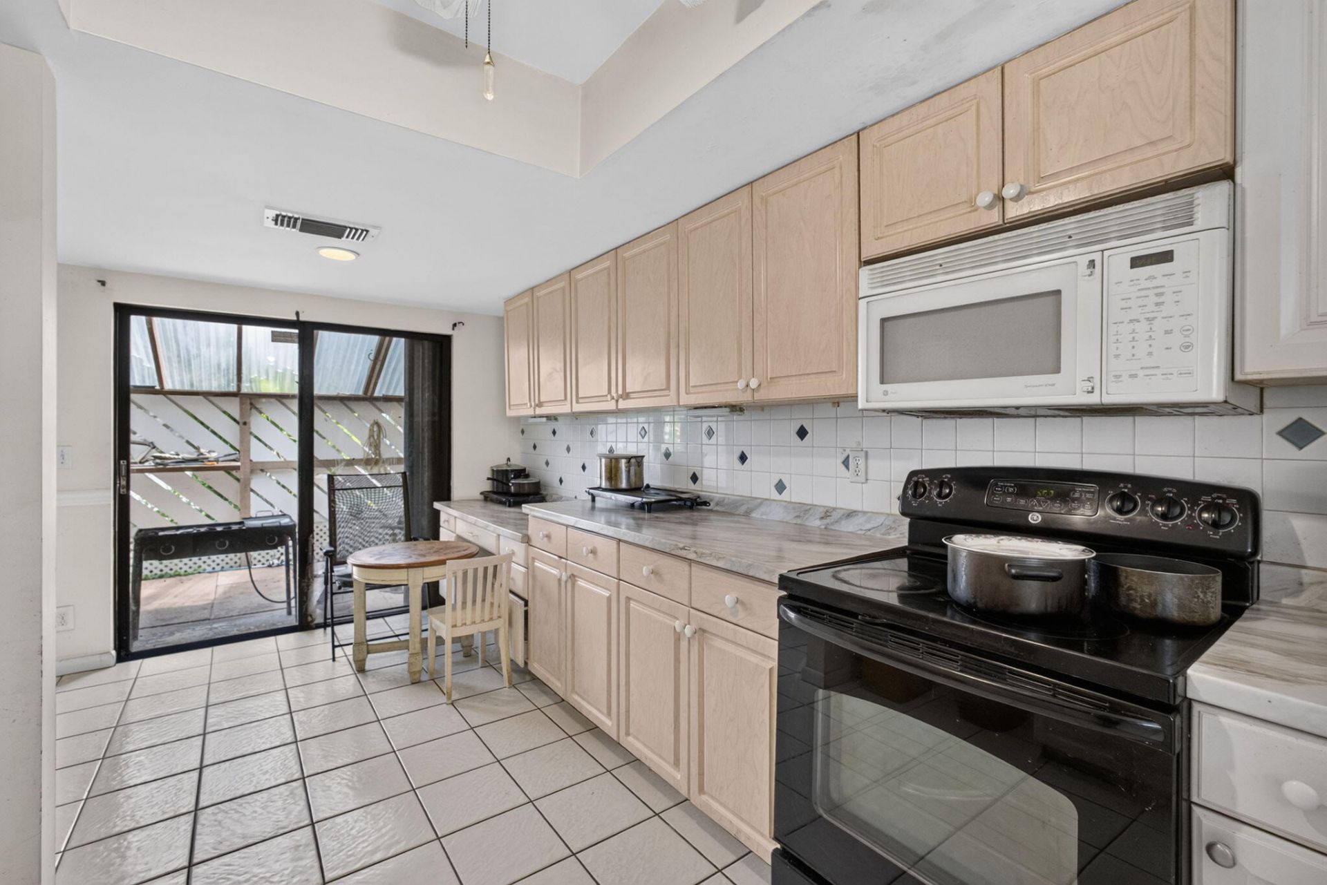110 Sherwood Circle, Unit 4C, Jupiter, FL 33458 Photo