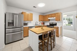 253 Jessica Drive  photo 4