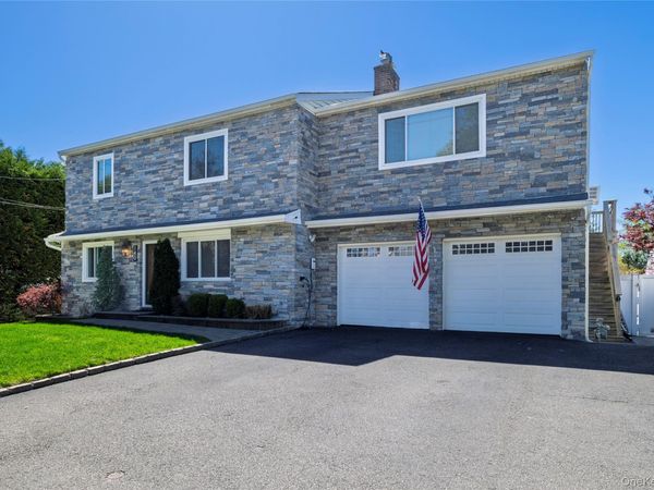 140 Baltimore Avenue , Massapequa, NY 11758