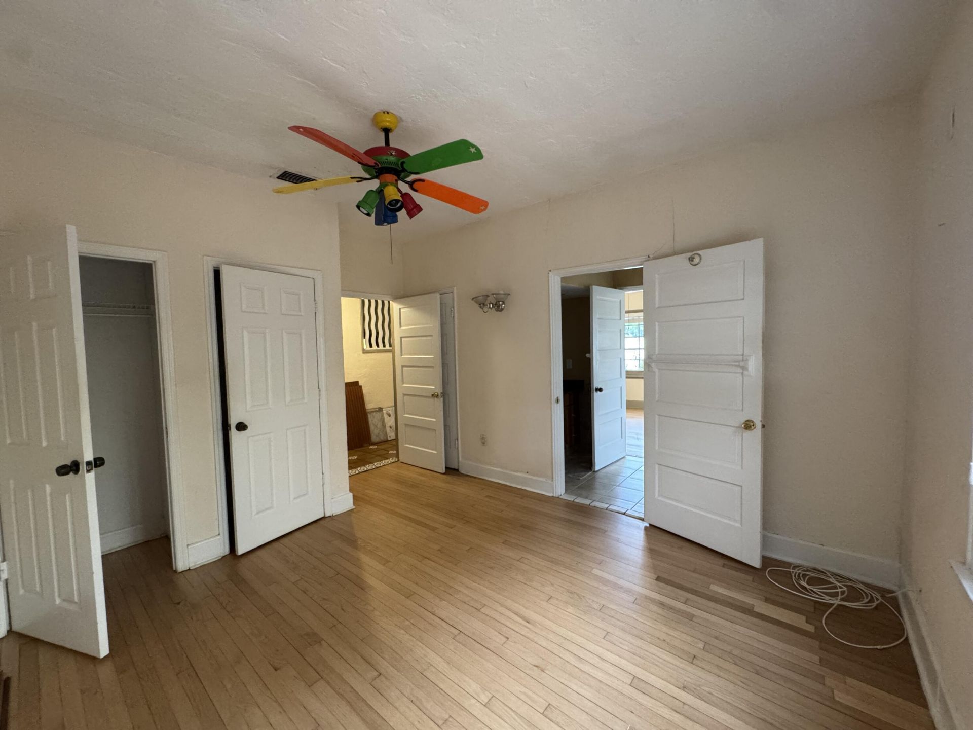 735 Colonial Road, West Palm Beach, FL 33405 Photo