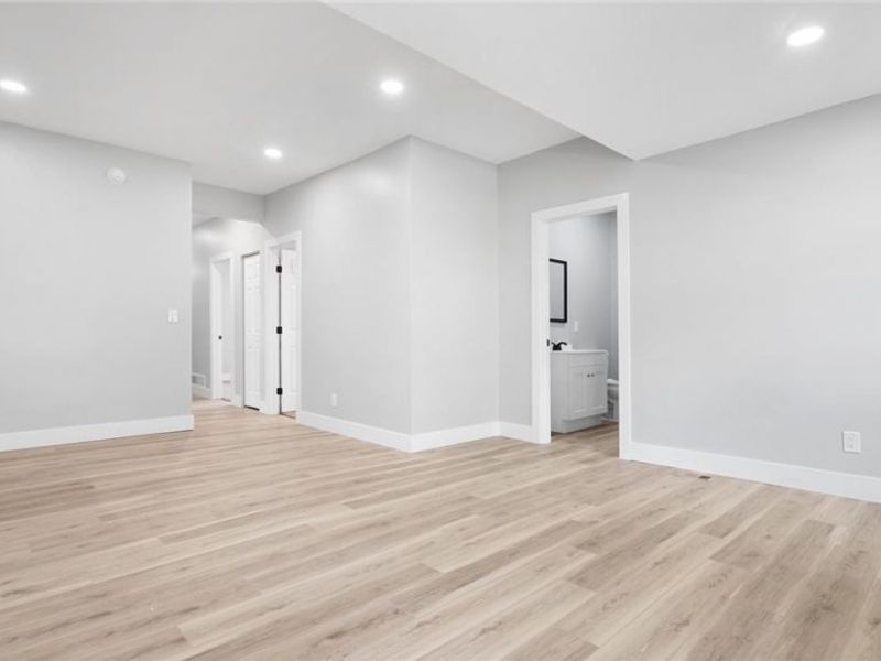 250 N Main Street, Roseville, OH 43777 Photo 17