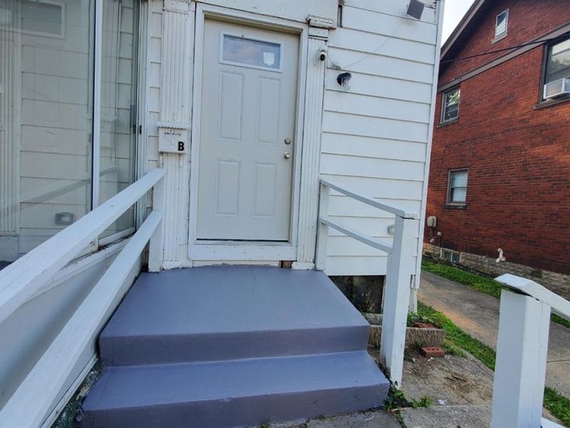 412 N Wayne Avenue, Lockland, OH 45215 Photo 4