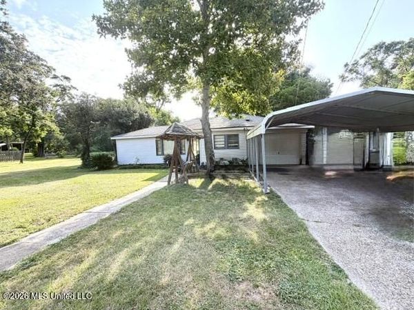 2524 Kelly Avenue, Gulfport, MS 39501