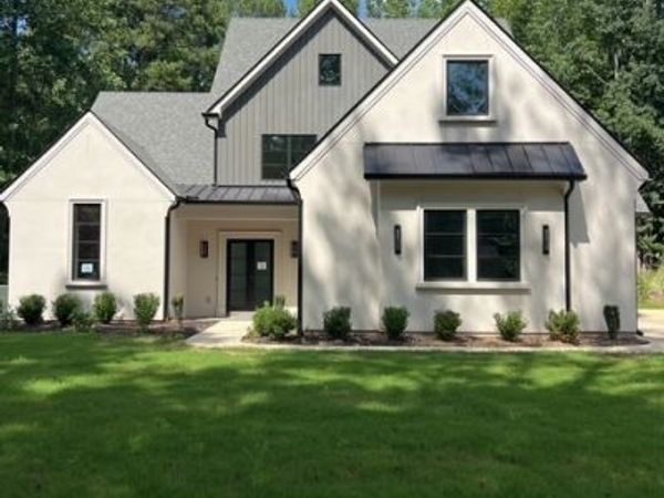 79 Hunters Way, Hoschton, GA 30543