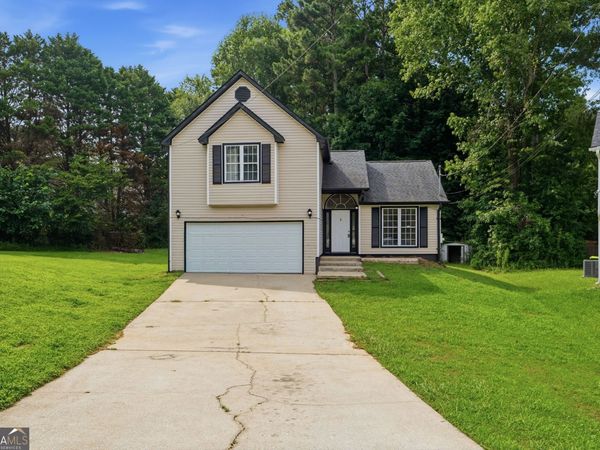 435 Churchill Court, Jonesboro, GA 30238