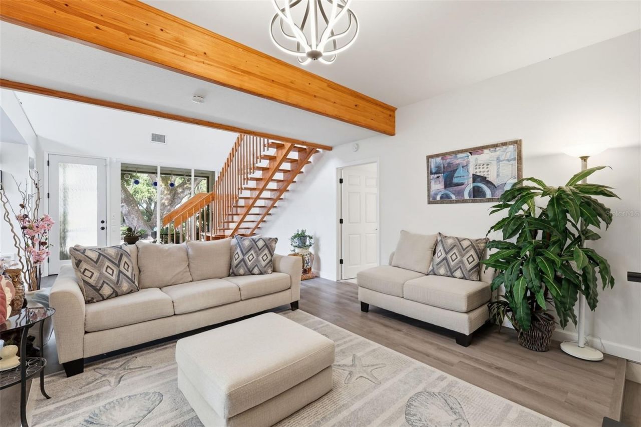 30216 Harris Drive, Leesburg, FL 34748 Photo