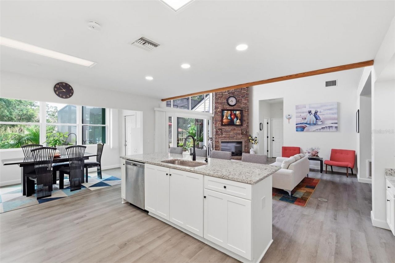 30216 Harris Drive, Leesburg, FL 34748 Photo