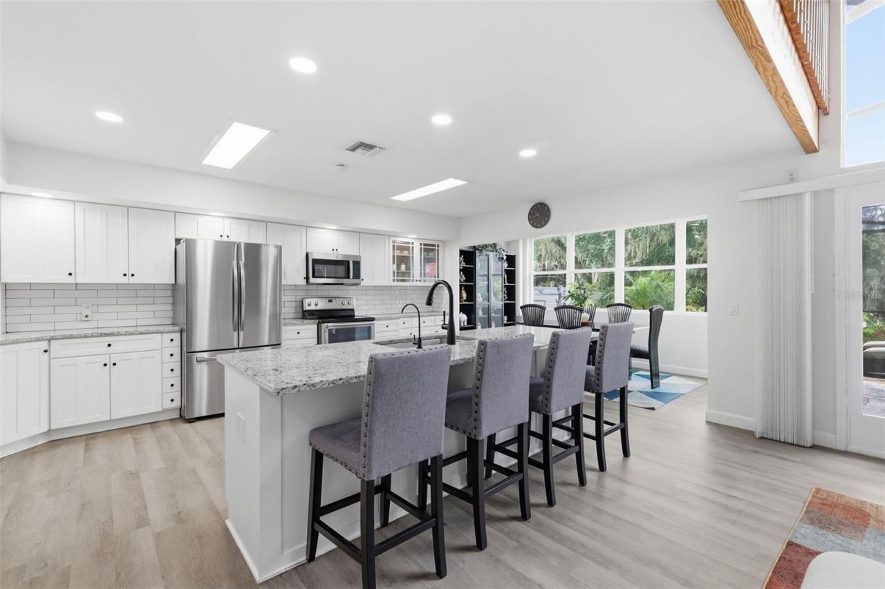 30216 Harris Drive, Leesburg, FL 34748 Photo