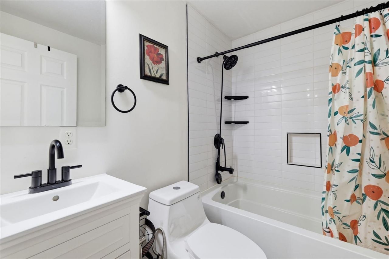 30216 Harris Drive, Leesburg, FL 34748 Photo