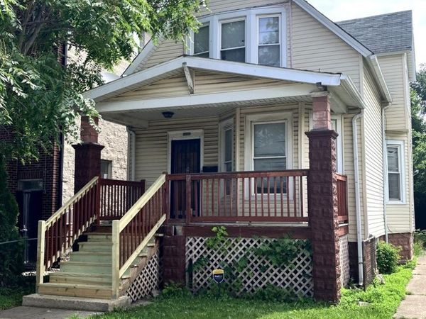 11035 S EDBROOKE Avenue , Chicago, IL 60628