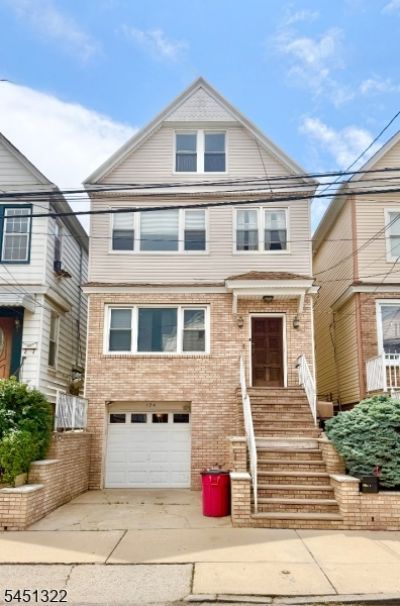 124 W 45th St, Bayonne, NJ 07002 Main Photo