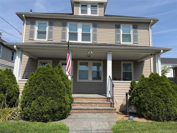 Unit 2, Glen Cove, NY 11542
