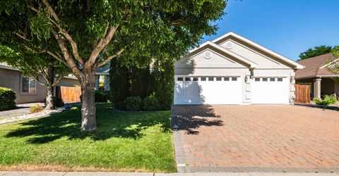 1482 Grendon Way, Gardnerville, NV 89410 Photo