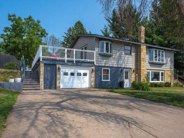 1026 S Starr Avenue , New Richmond, WI 54017