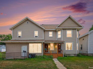 1202/1204 Lapeer Avenue, Port Huron, Mi 48060