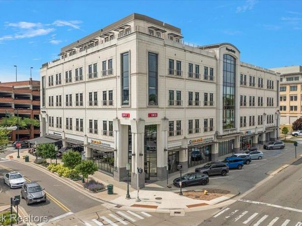 34901 Woodward Avenue , Unit 5th Floor, Birmingham, Mi 48009