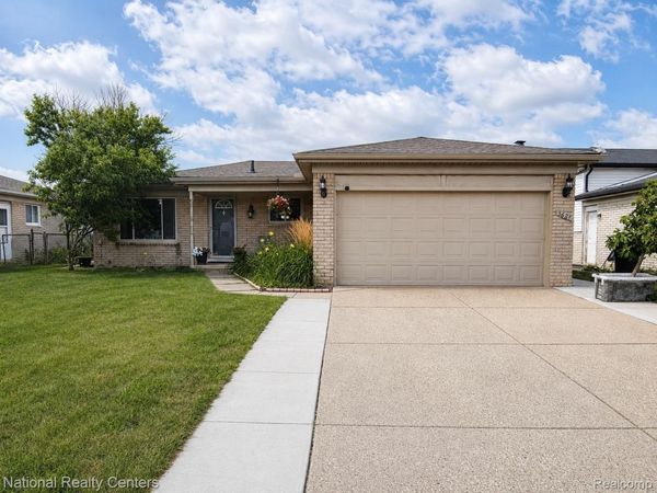 3621 Bates Drive , Sterling Heights, Mi 48310
