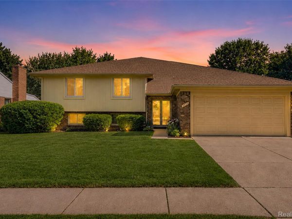 45429 Brunswick Drive , Canton Township, Mi 48187
