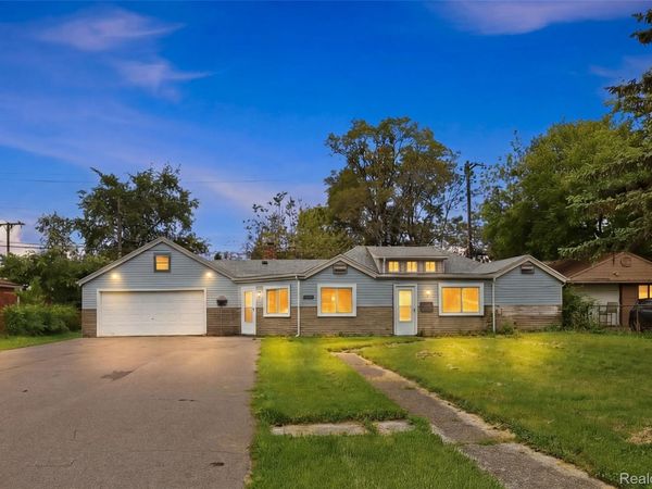 7268 Chalmers Avenue, Warren, Mi 48091