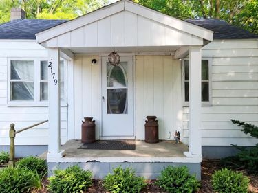 2179 S Term Street, Burton, Mi 48519