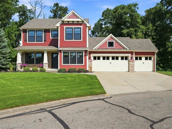 134 Shinnecock Drive, Brighton Township, Mi 48114