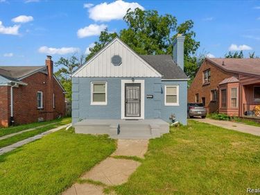 16111 Gilchrist Street, Detroit, Mi 48235