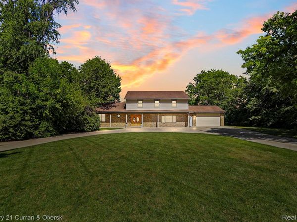 116 N Evangeline Street , Dearborn Heights, Mi 48127